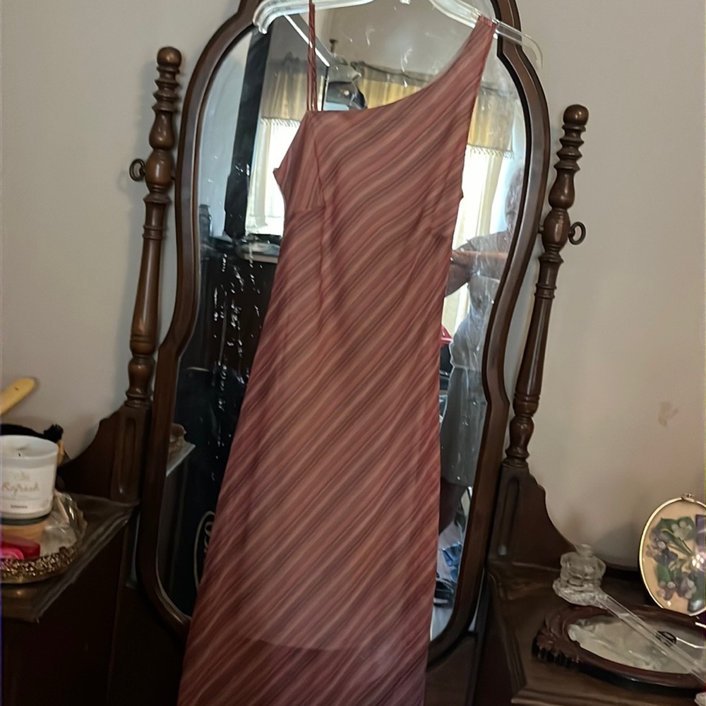 Off the shoulder pink stripe flowing dress